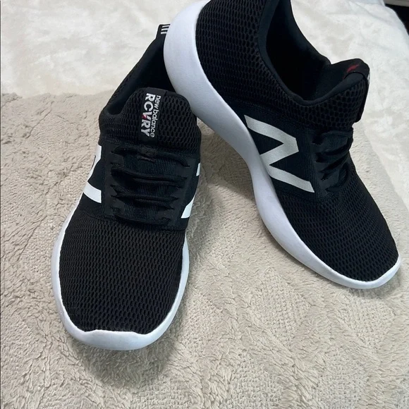 New Balance RCVRY v2 Recovery Shoes — Black / White - Picture 4 of 12